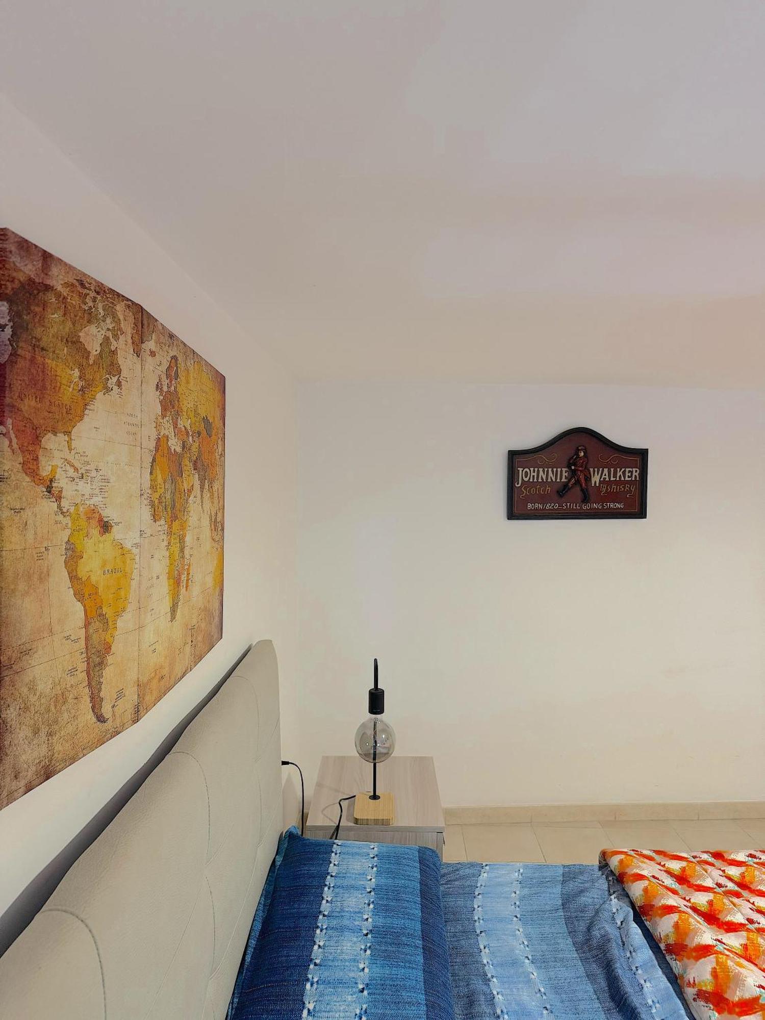 Frizzi & Lazzi House Appartement Napels Buitenkant foto