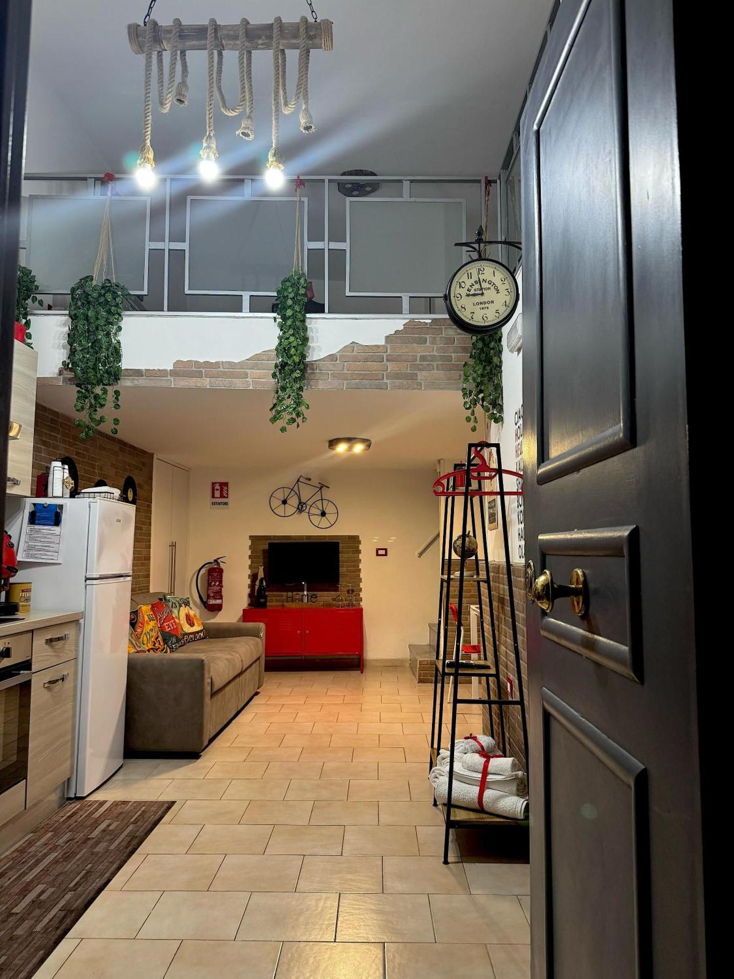 Frizzi & Lazzi House Appartement Napels Buitenkant foto