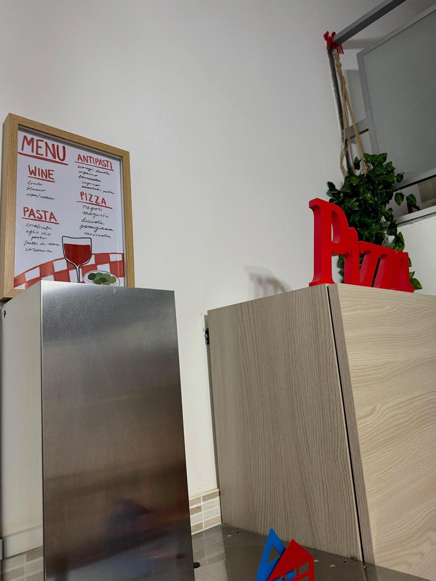 Frizzi & Lazzi House Appartement Napels Buitenkant foto