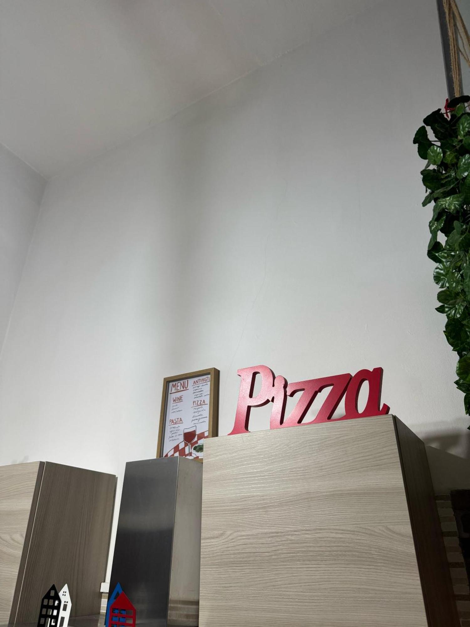 Frizzi & Lazzi House Appartement Napels Buitenkant foto