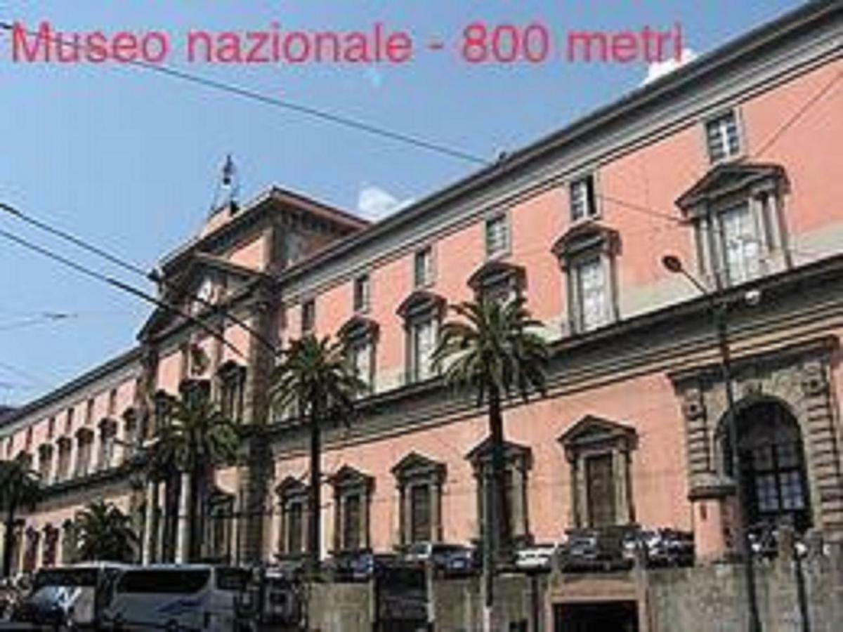 Frizzi & Lazzi House Appartement Napels Buitenkant foto